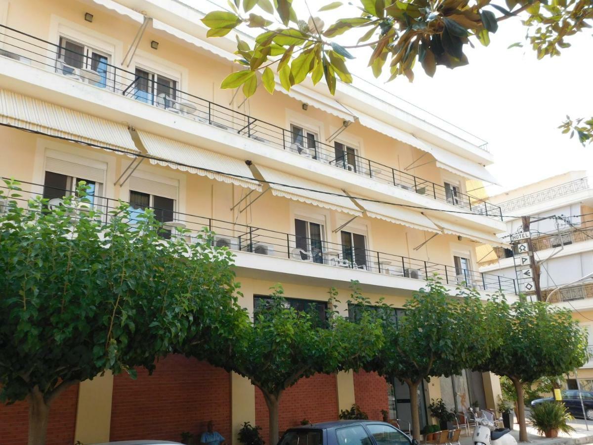 Hotel Ωρεοι Loutra Edipsou  Exterior foto